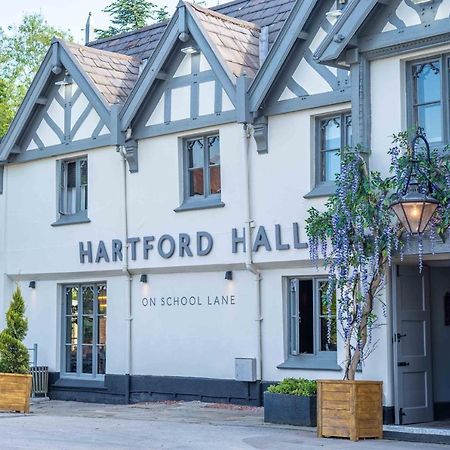 Hartford Hall On School Lane Northwich Bagian luar foto
